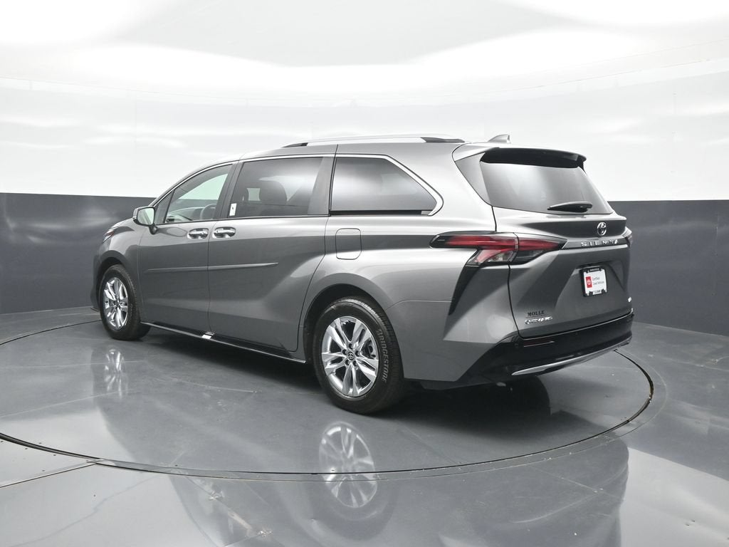 2026 Toyota Sienna Limited 7 Passenger