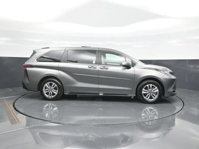 2026 Toyota Sienna Limited 7 Passenger