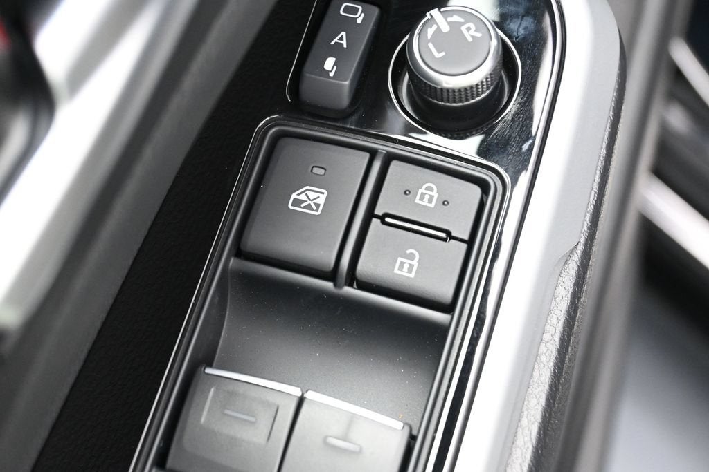 2026 Toyota Sienna Limited 7 Passenger