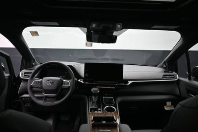2026 Toyota Sienna Limited 7 Passenger
