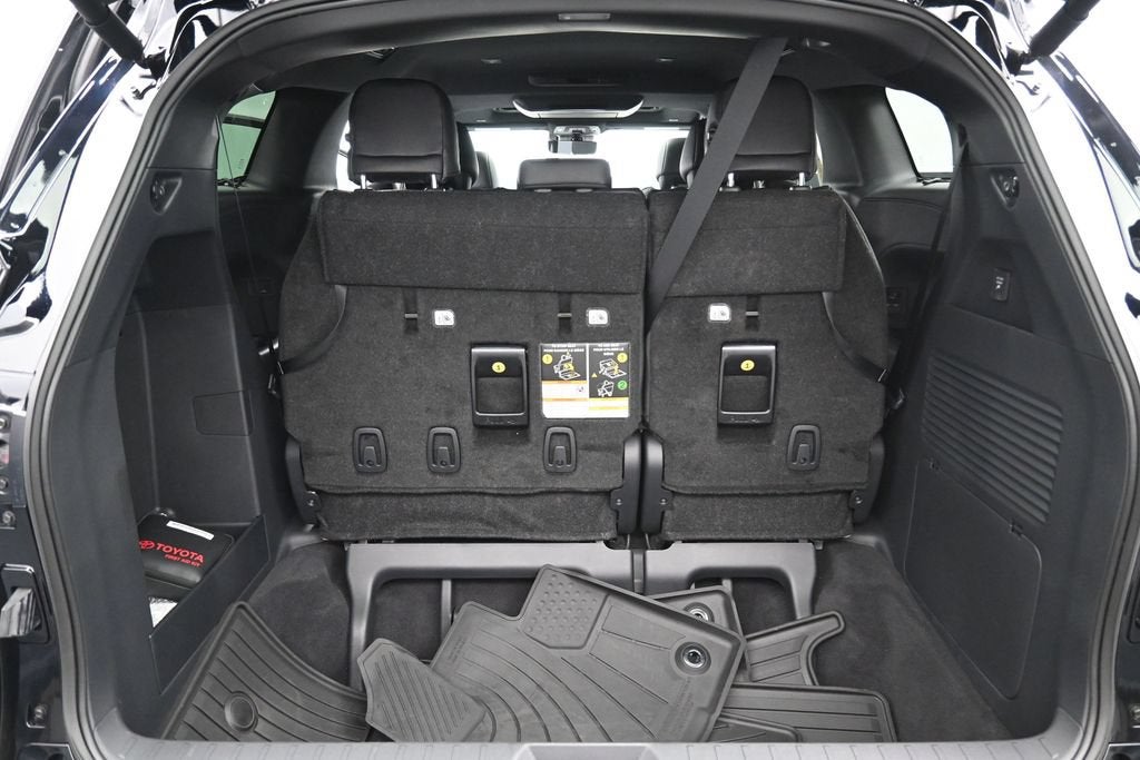2026 Toyota Sienna Limited 7 Passenger