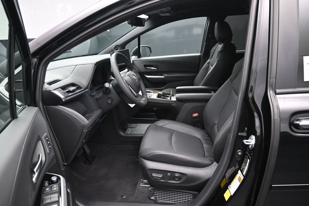 2026 Toyota Sienna Limited 7 Passenger