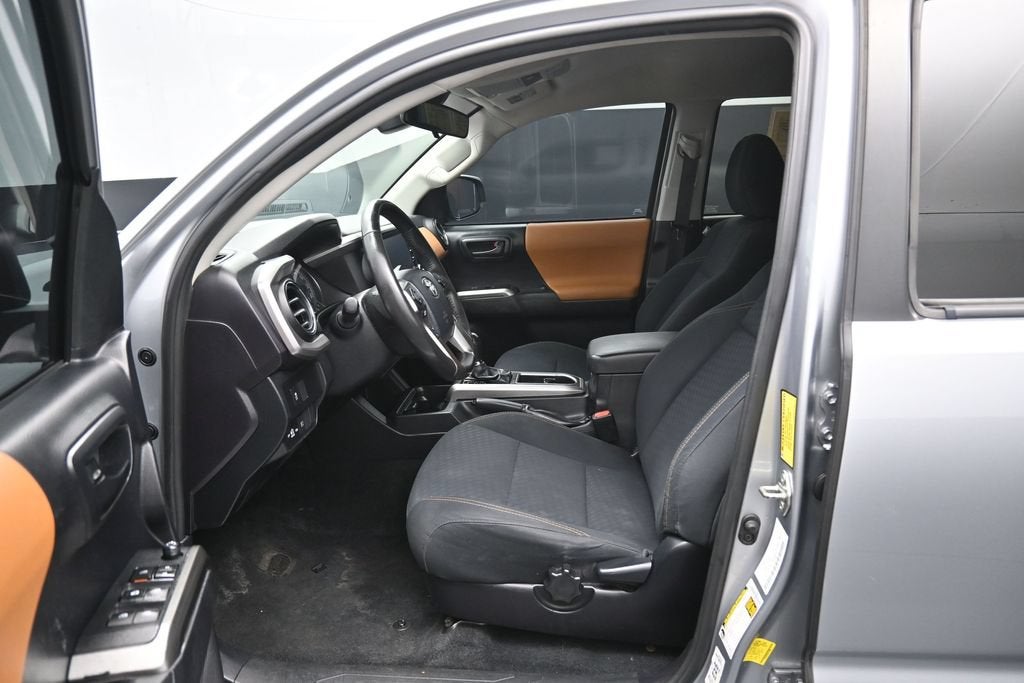 2020 Toyota Tacoma SR5