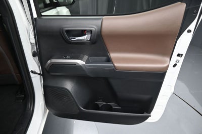 2017 Toyota Tacoma Limited