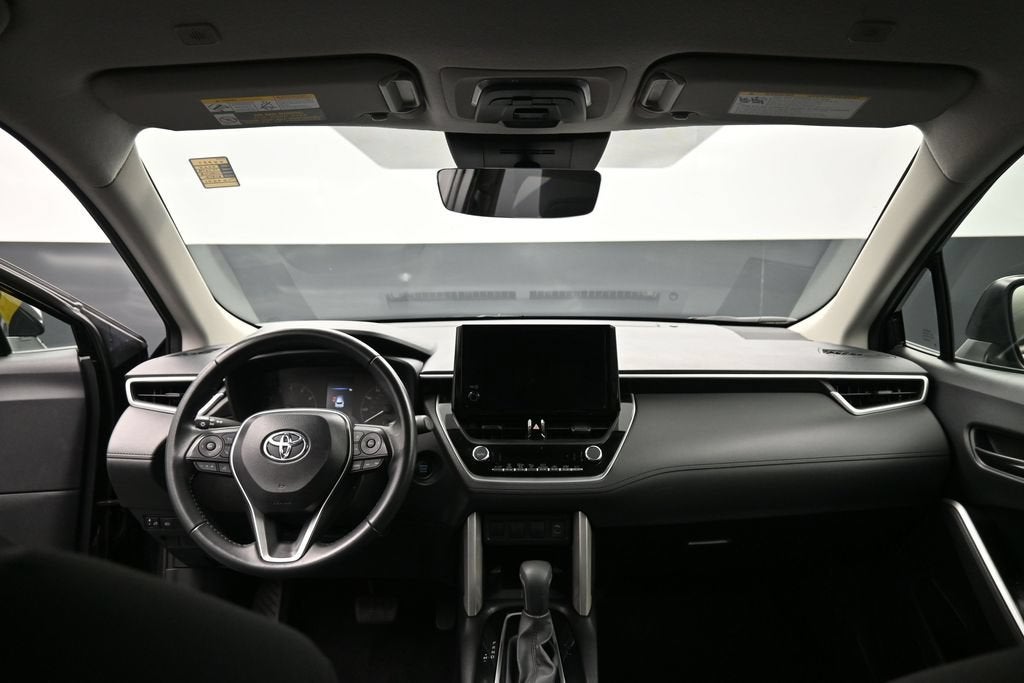 2025 Toyota Corolla Cross LE