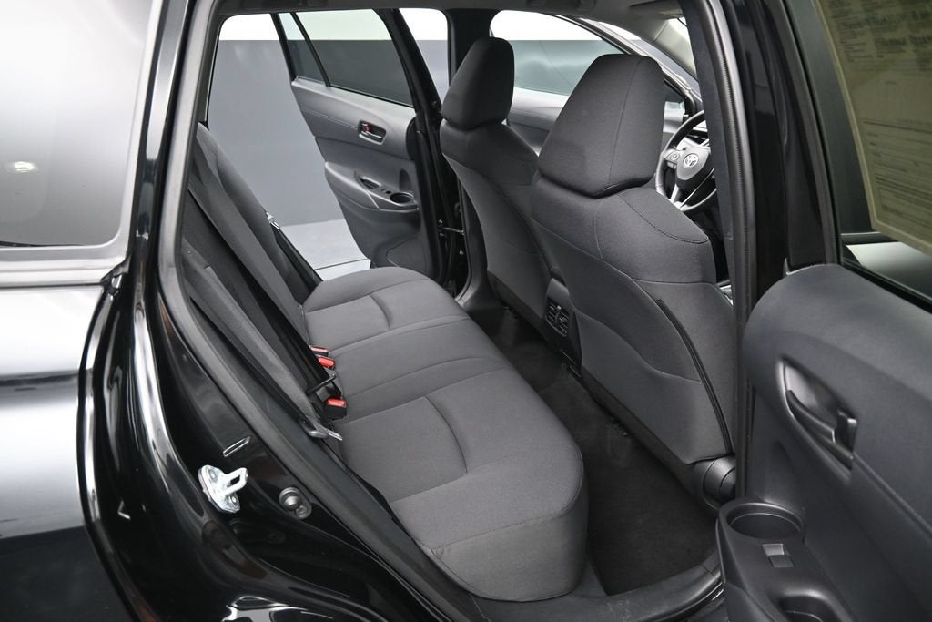 2025 Toyota Corolla Cross LE