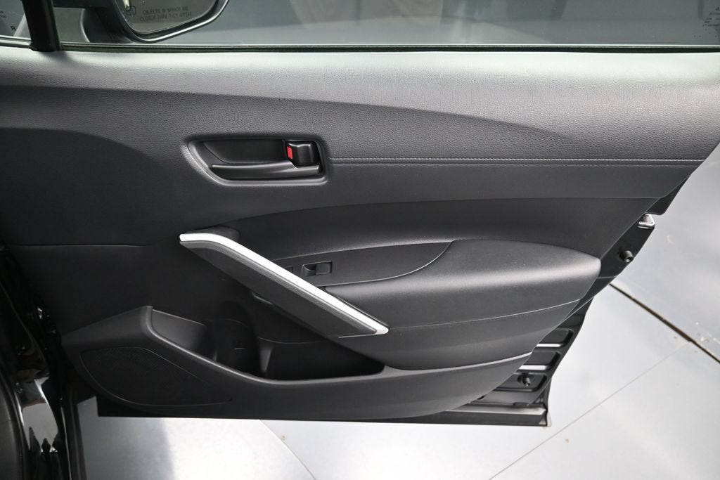 2025 Toyota Corolla Cross LE