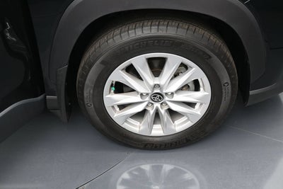 2025 Toyota Corolla Cross LE