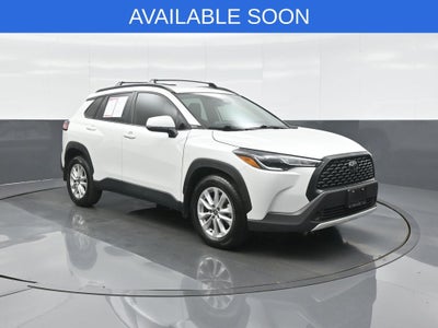 2024 Toyota Corolla Cross LE