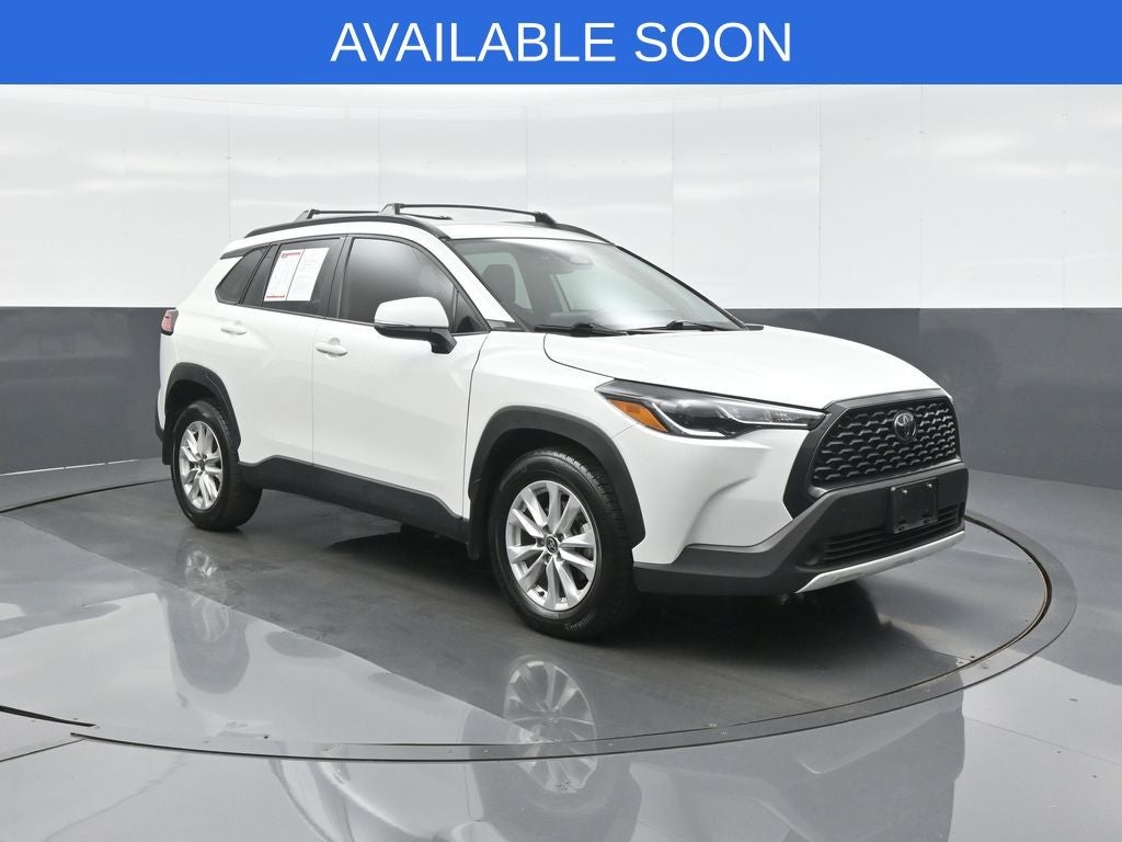 2024 Toyota Corolla Cross LE
