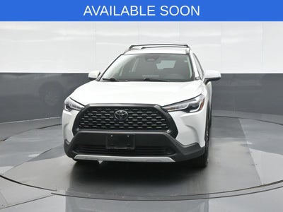 2024 Toyota Corolla Cross LE