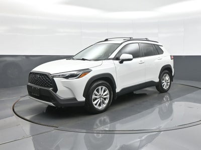 2024 Toyota Corolla Cross LE
