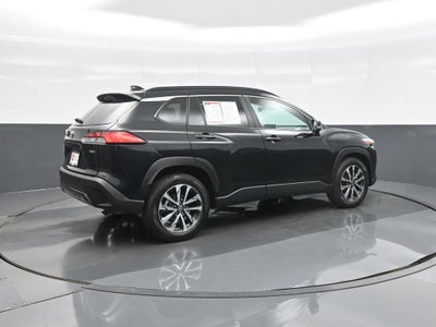 2025 Toyota Corolla Cross XLE