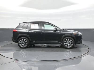 2025 Toyota Corolla Cross XLE
