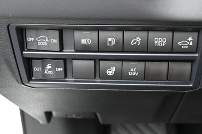 2025 Toyota Sequoia Platinum