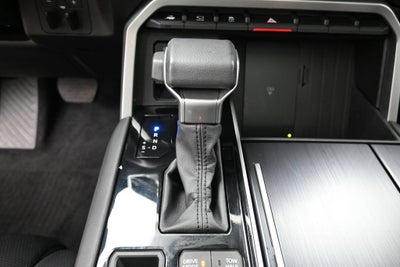 2025 Toyota Sequoia Platinum