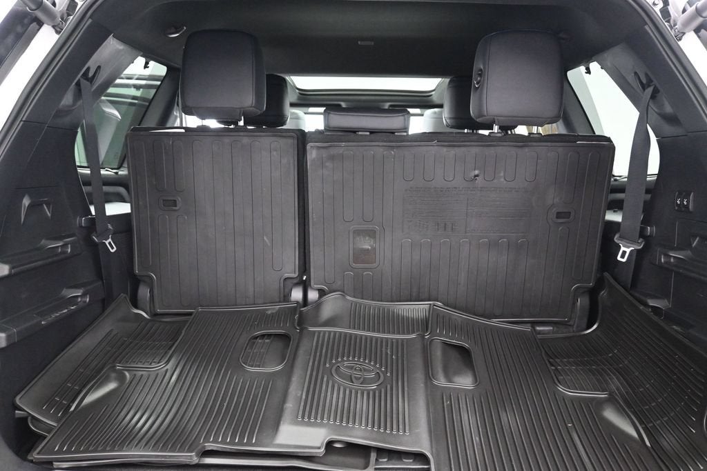 2025 Toyota Sequoia Platinum