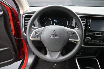 2019 Mitsubishi Outlander ES