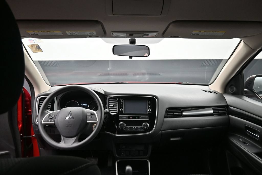 2019 Mitsubishi Outlander ES