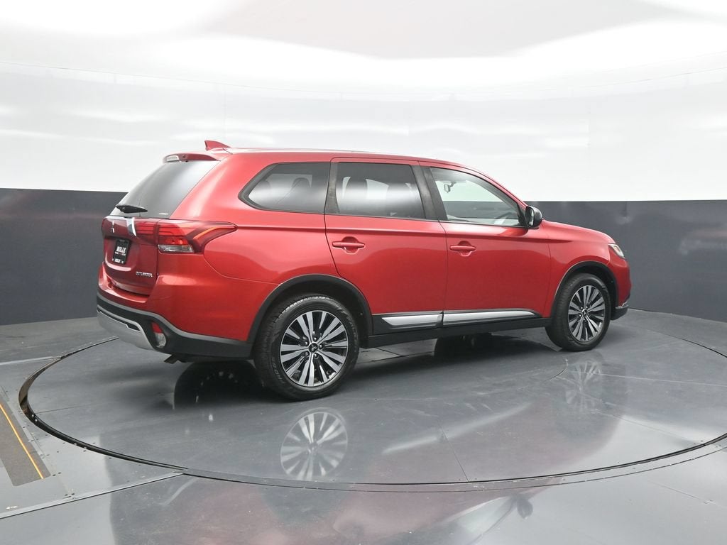 2019 Mitsubishi Outlander ES