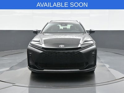 2025 Toyota Crown Signia XLE