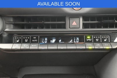 2025 Toyota Crown Signia XLE