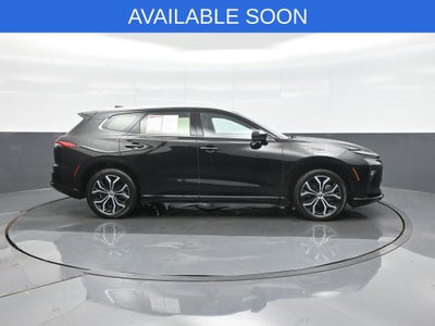 2025 Toyota Crown Signia XLE