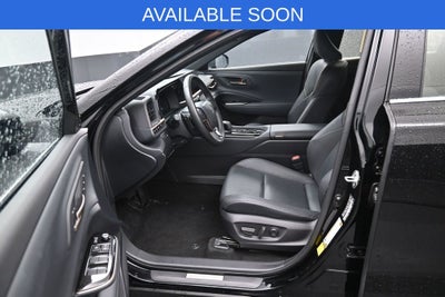 2025 Toyota Crown Signia XLE