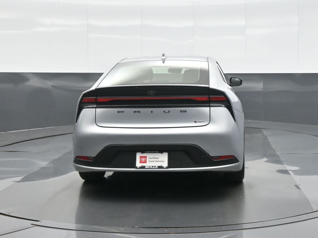 2024 Toyota Prius LE