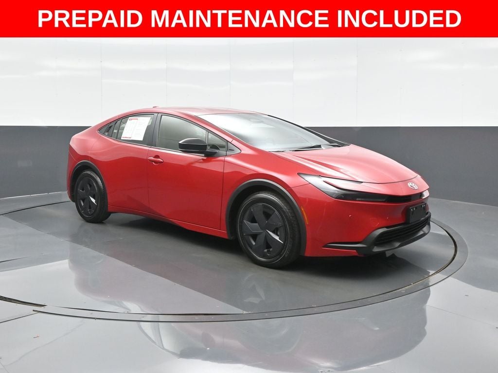 2025 Toyota Prius LE