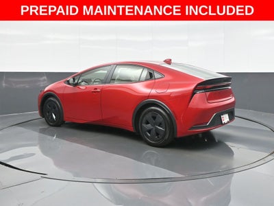 2025 Toyota Prius LE