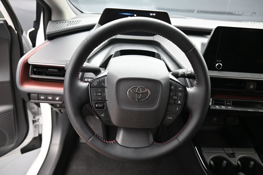 2026 Toyota Prius Plug-In Hybrid SE
