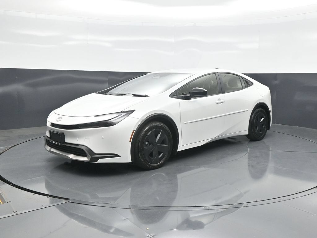 2026 Toyota Prius Plug-In Hybrid SE
