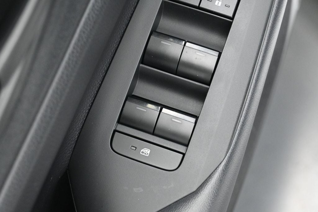 2024 Toyota Prius Prime SE