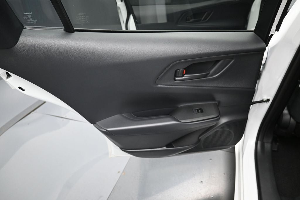 2024 Toyota Prius Prime SE
