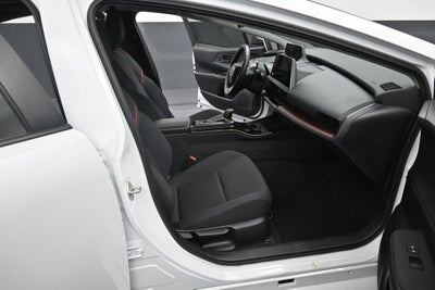 2024 Toyota Prius Prime SE