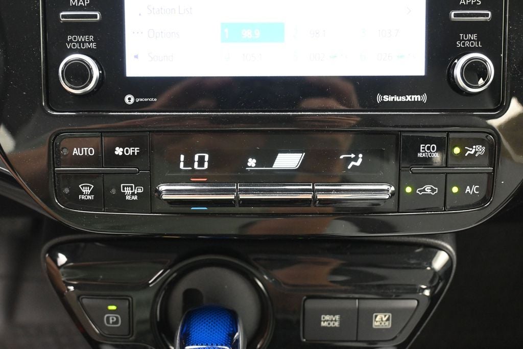 2022 Toyota Prius XLE AWD-e