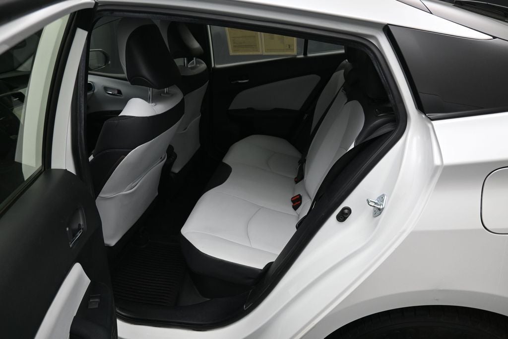 2022 Toyota Prius XLE AWD-e