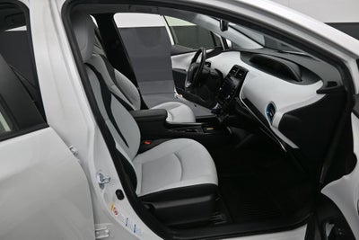 2022 Toyota Prius XLE AWD-e