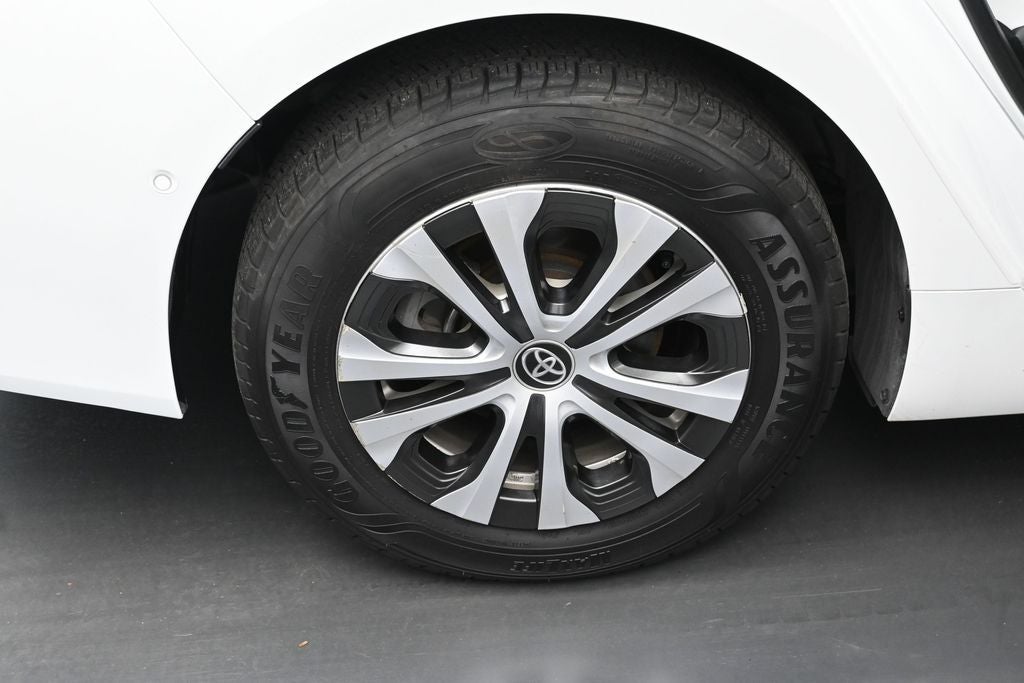 2022 Toyota Prius XLE AWD-e