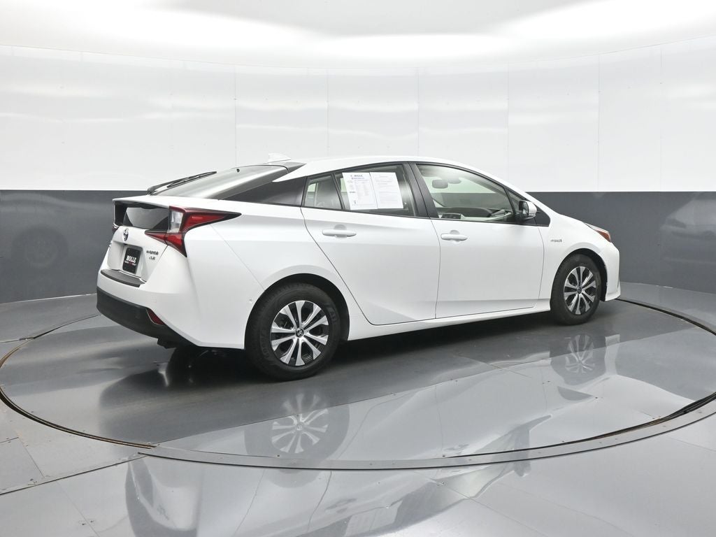 2022 Toyota Prius XLE AWD-e