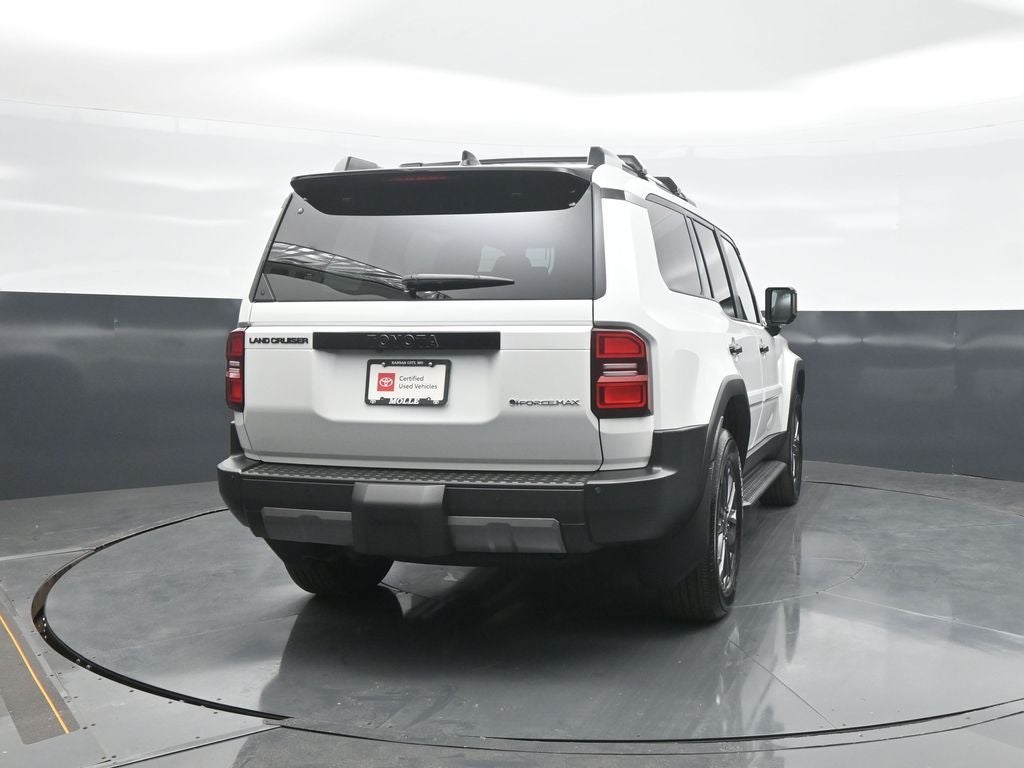 2027 Toyota Land Cruiser Base