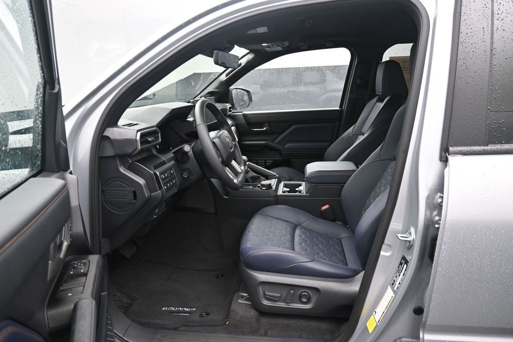 2026 Toyota 4Runner i-FORCE MAX Hybrid Platinum
