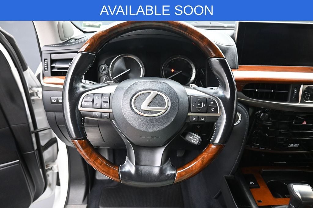 2016 Lexus LX 570