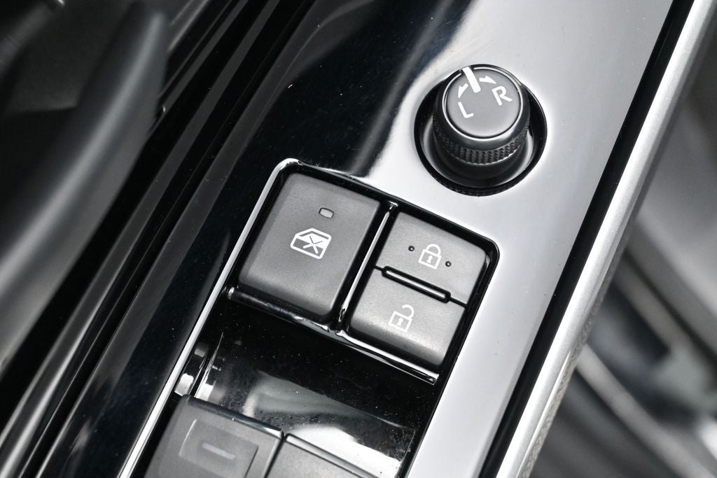 2024 Toyota bZ4X XLE