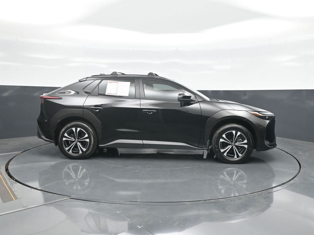 2024 Toyota bZ4X XLE