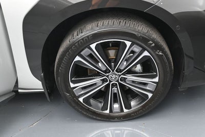2024 Toyota bZ4X Limited