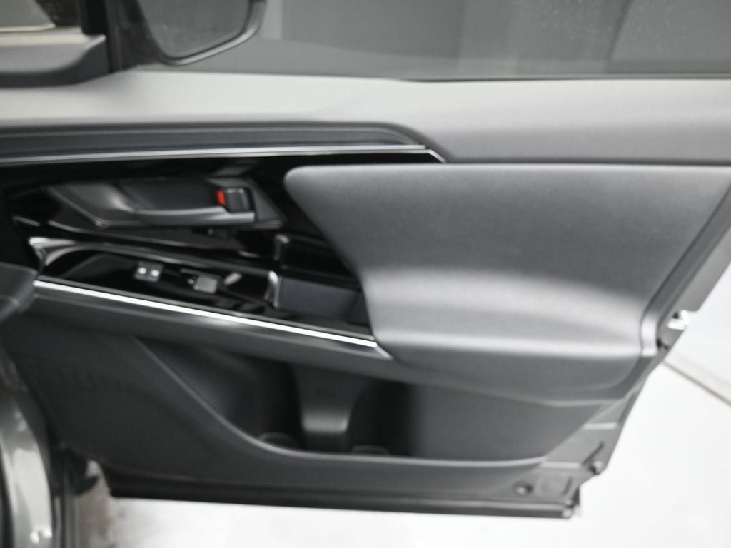 2023 Toyota bZ4X Limited