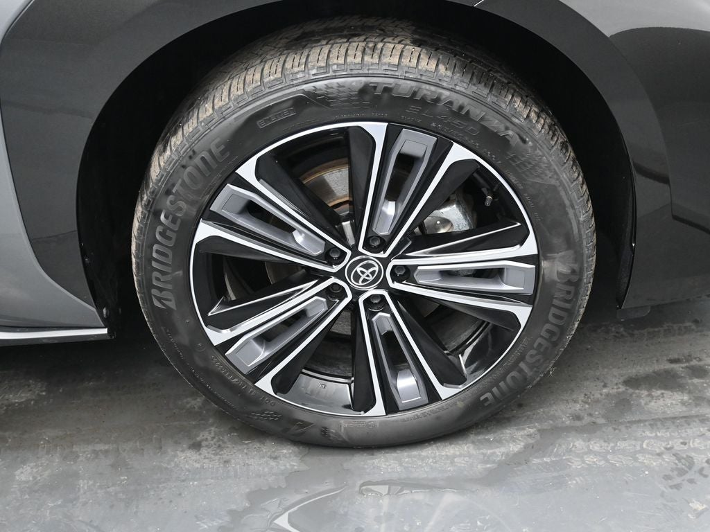 2023 Toyota bZ4X Limited