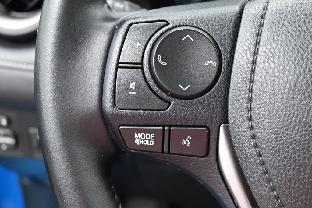 2016 Toyota RAV4 Hybrid XLE